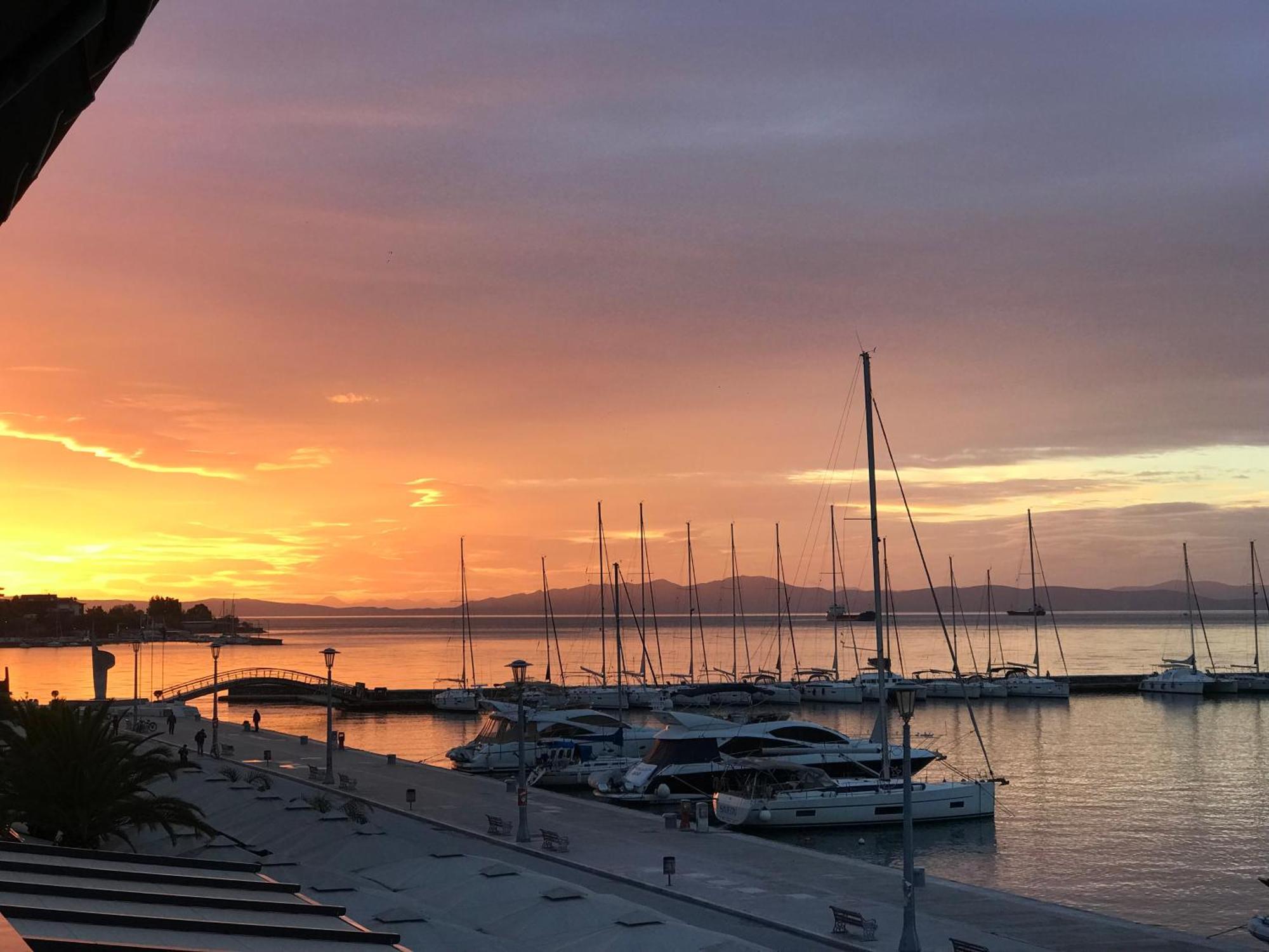 Marine Apartment With Sea & Port View! Volos Esterno foto